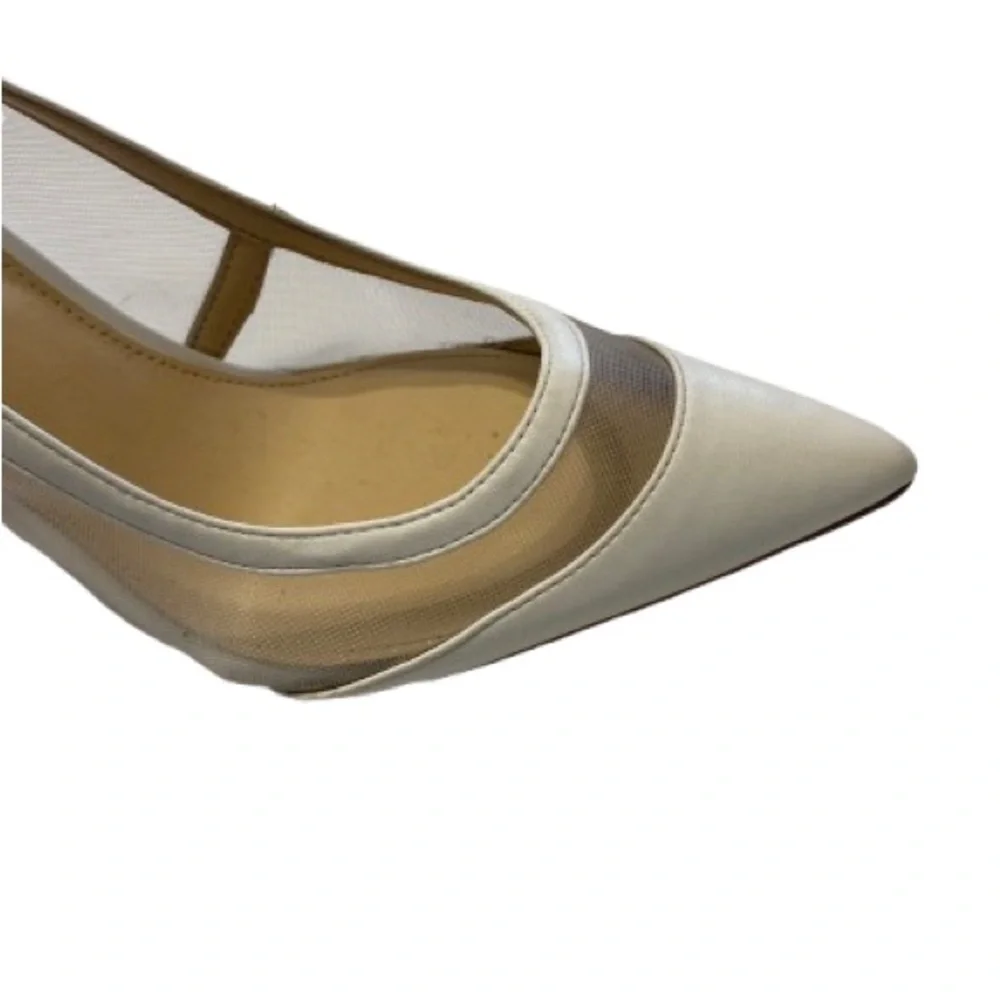 Guess Women's Cream Pointed Toe Heels